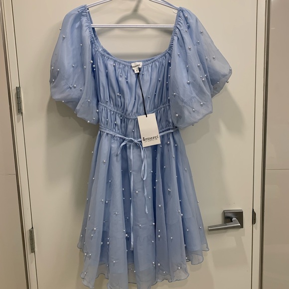 Baby blue dress with pearl sequins - Picture 2 of 5